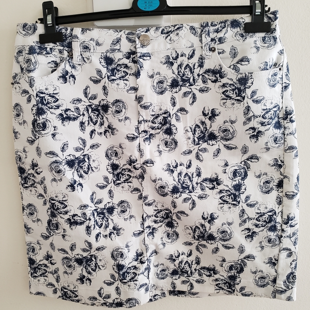 Vintage Navy Floral Denim Mini Skirt - White Rose Print 5-Pocket Skirt Size XL